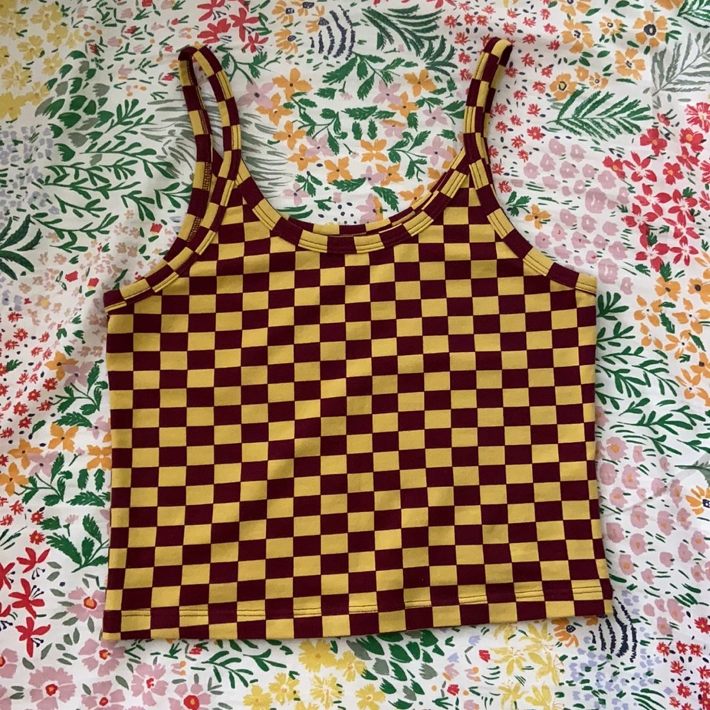 NWOT ARQ Crop Tank (M)
